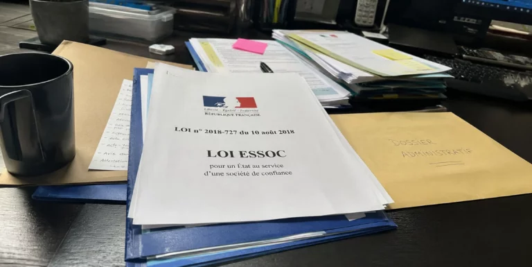 Pourquoi l’administration vous demande-t-elle encore un document qu’elle possède déjà ? La promesse oubliée de la loi ESSOC